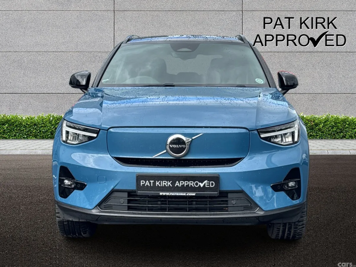 Volvo XC40 Estate, Electric, 2023, Blue