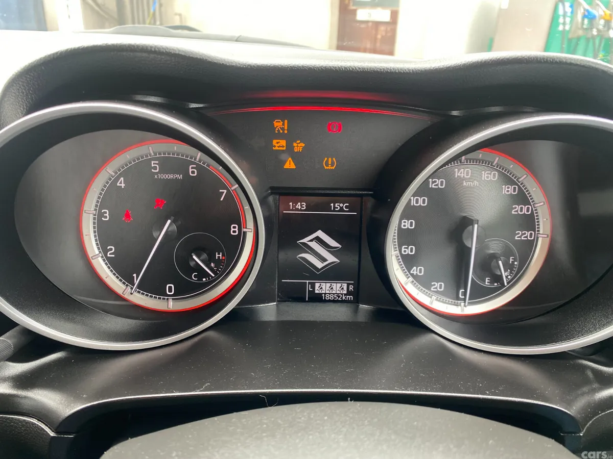 Suzuki Swift Hatchback, Petrol Hybrid, 2023, Red
