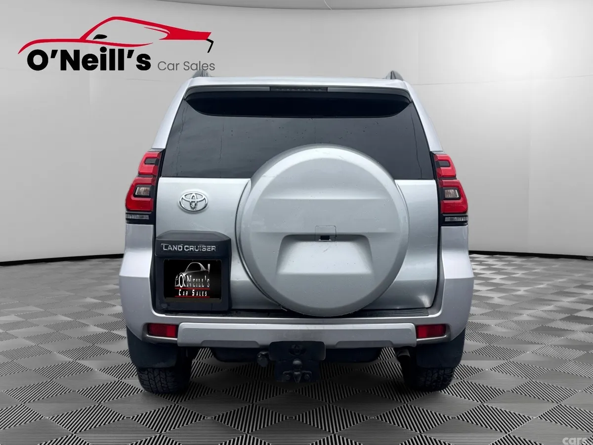 Toyota Land Cruiser Pick Up, Diesel, 2020, Silver
