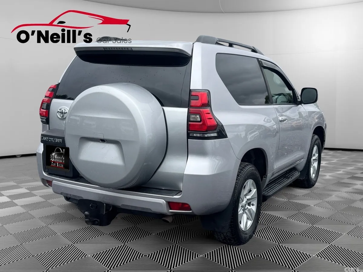 Toyota Land Cruiser Pick Up, Diesel, 2020, Silver