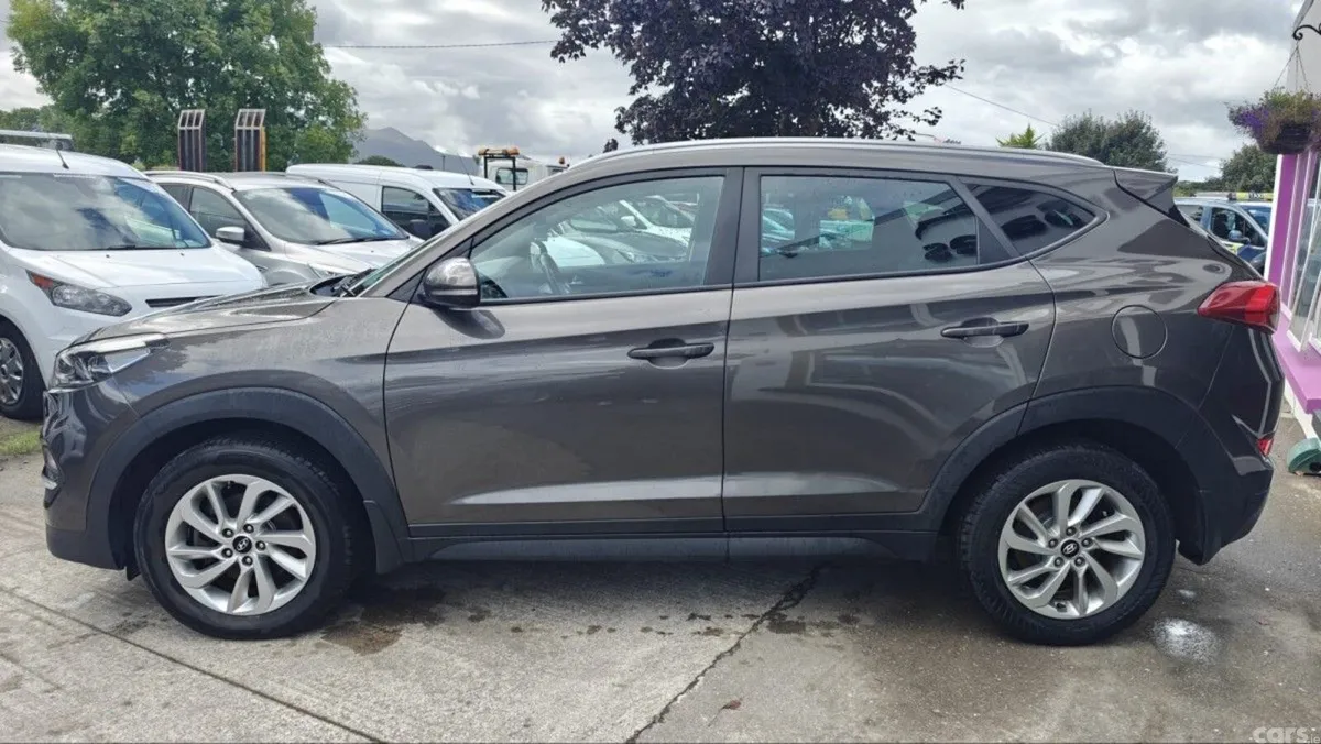 Hyundai Tucson SUV, Diesel, 2017, Grey