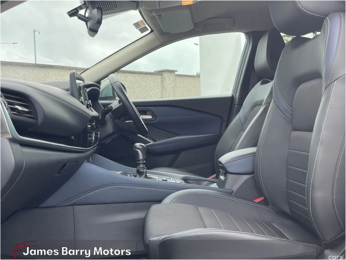 Nissan Qashqai MPV, Petrol, 2022, Grey