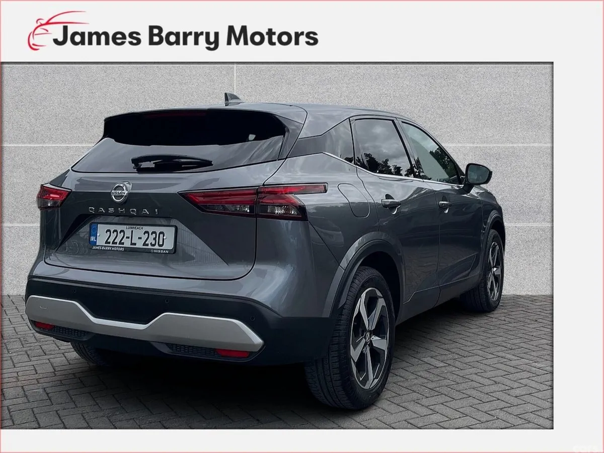 Nissan Qashqai MPV, Petrol, 2022, Grey