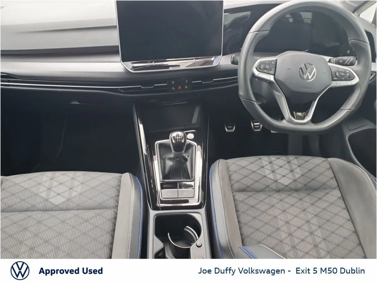 Volkswagen Golf Estate, Petrol, 2025, Grey
