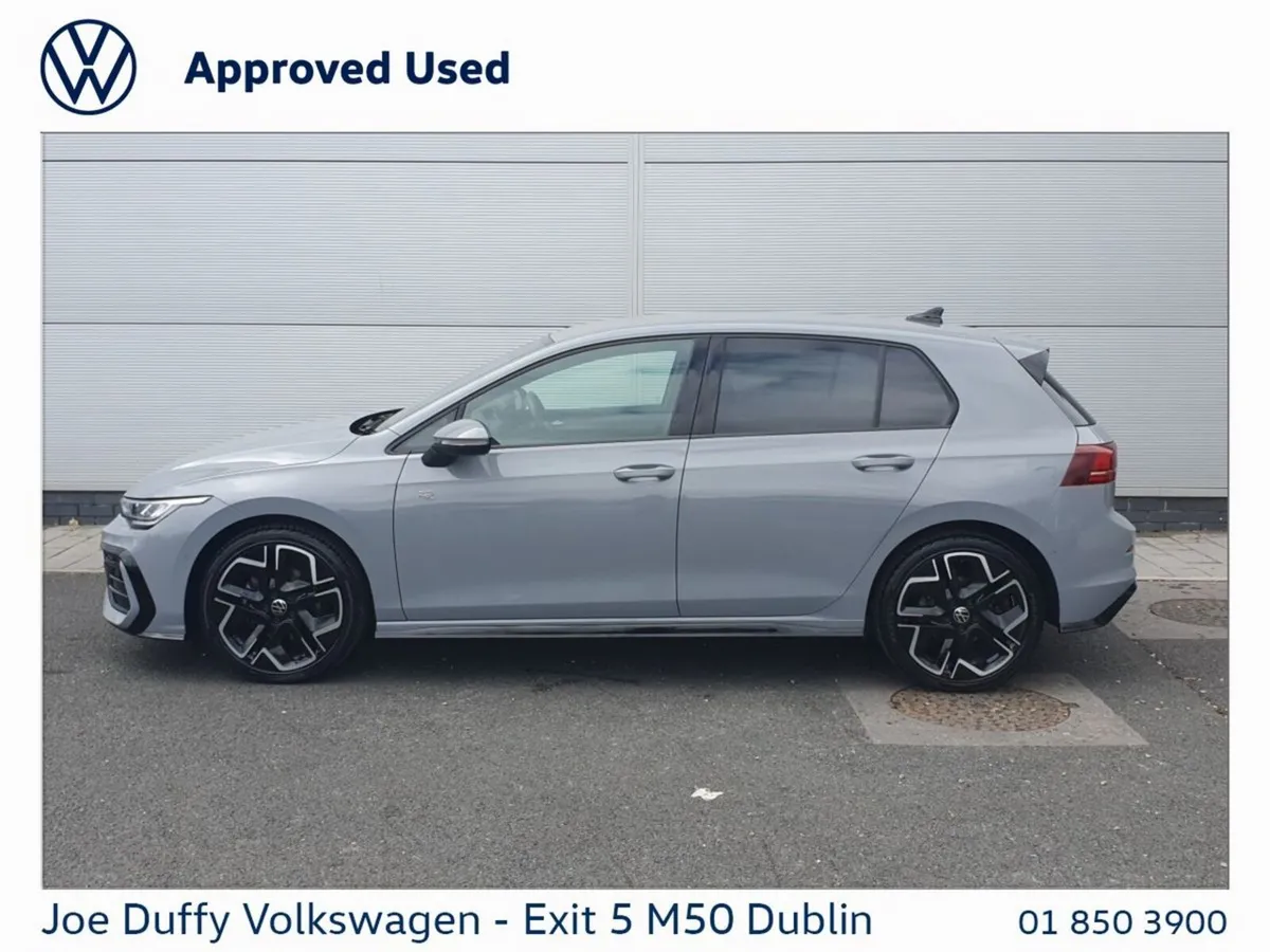 Volkswagen Golf Estate, Petrol, 2025, Grey