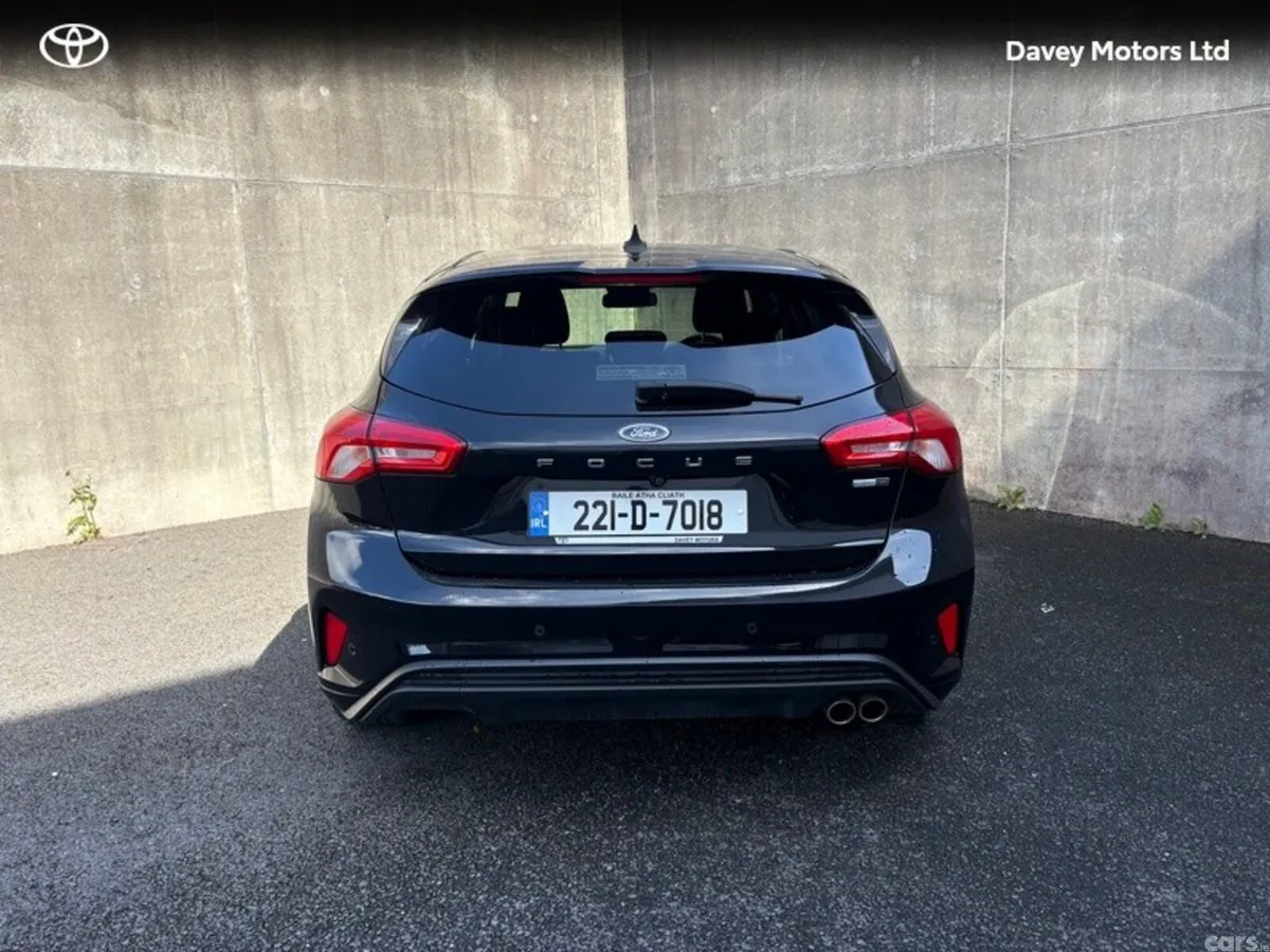 Ford Focus Hatchback, Petrol Hybrid, 2022, Black