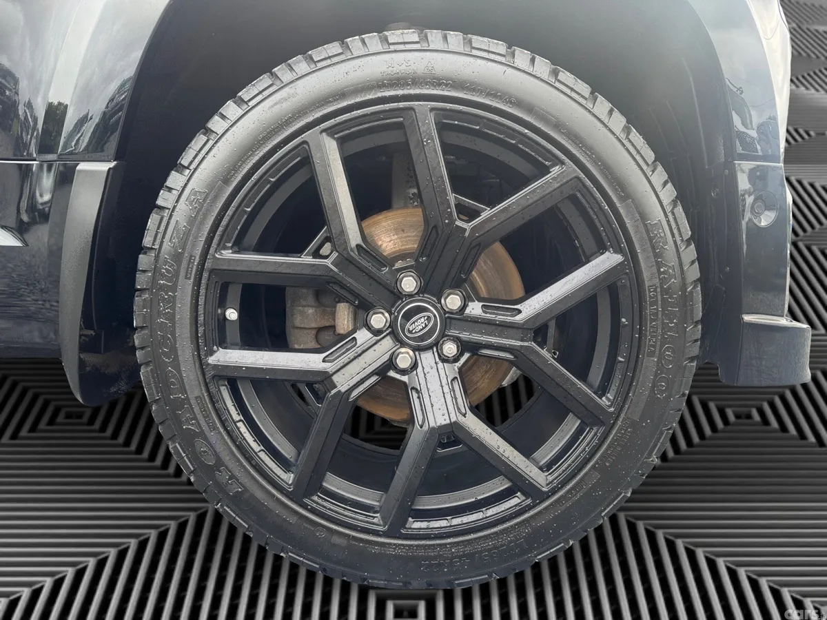 Land Rover Defender SUV, Diesel, 2021, Black
