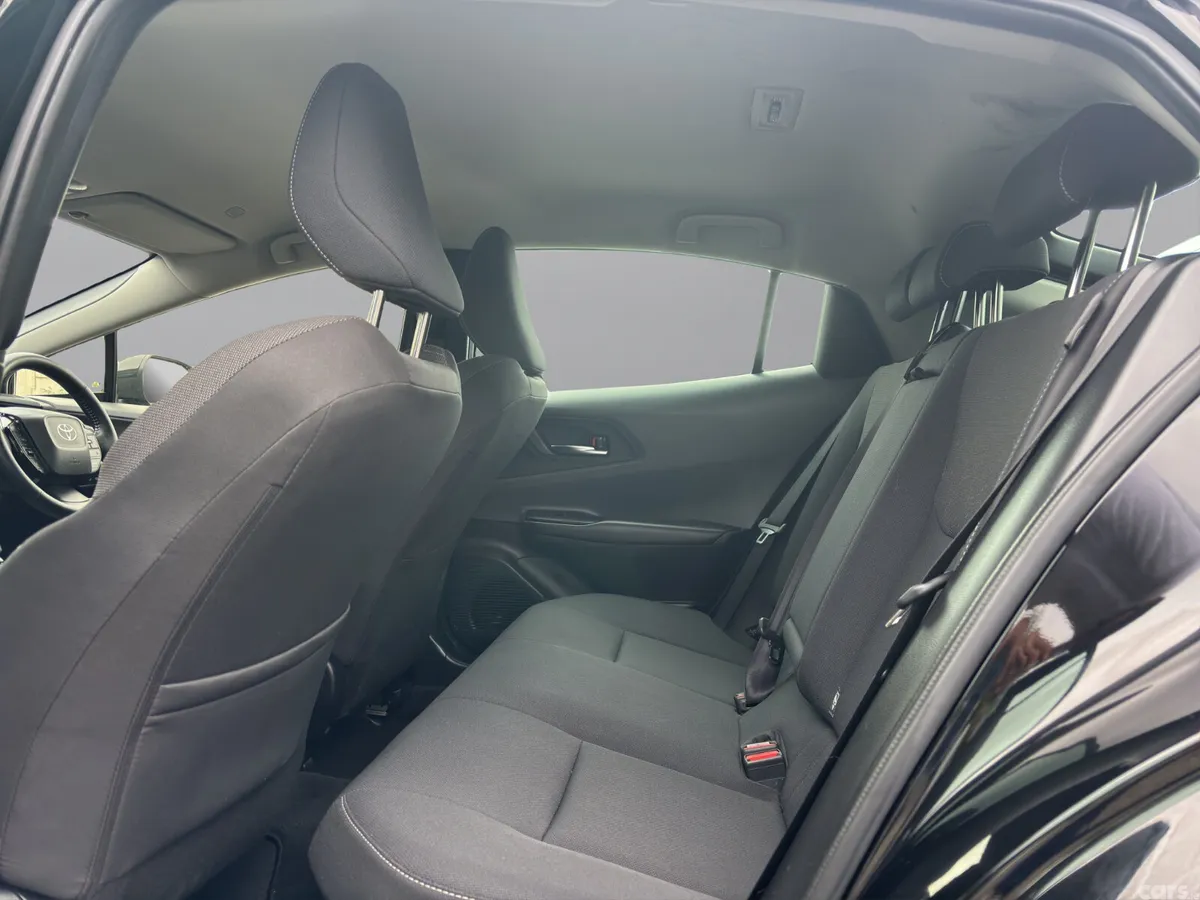 Toyota Prius Saloon, Petrol Hybrid, 2023, Black
