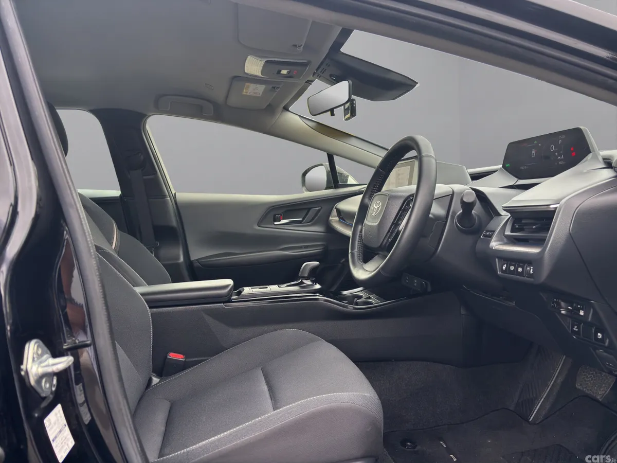 Toyota Prius Saloon, Petrol Hybrid, 2023, Black