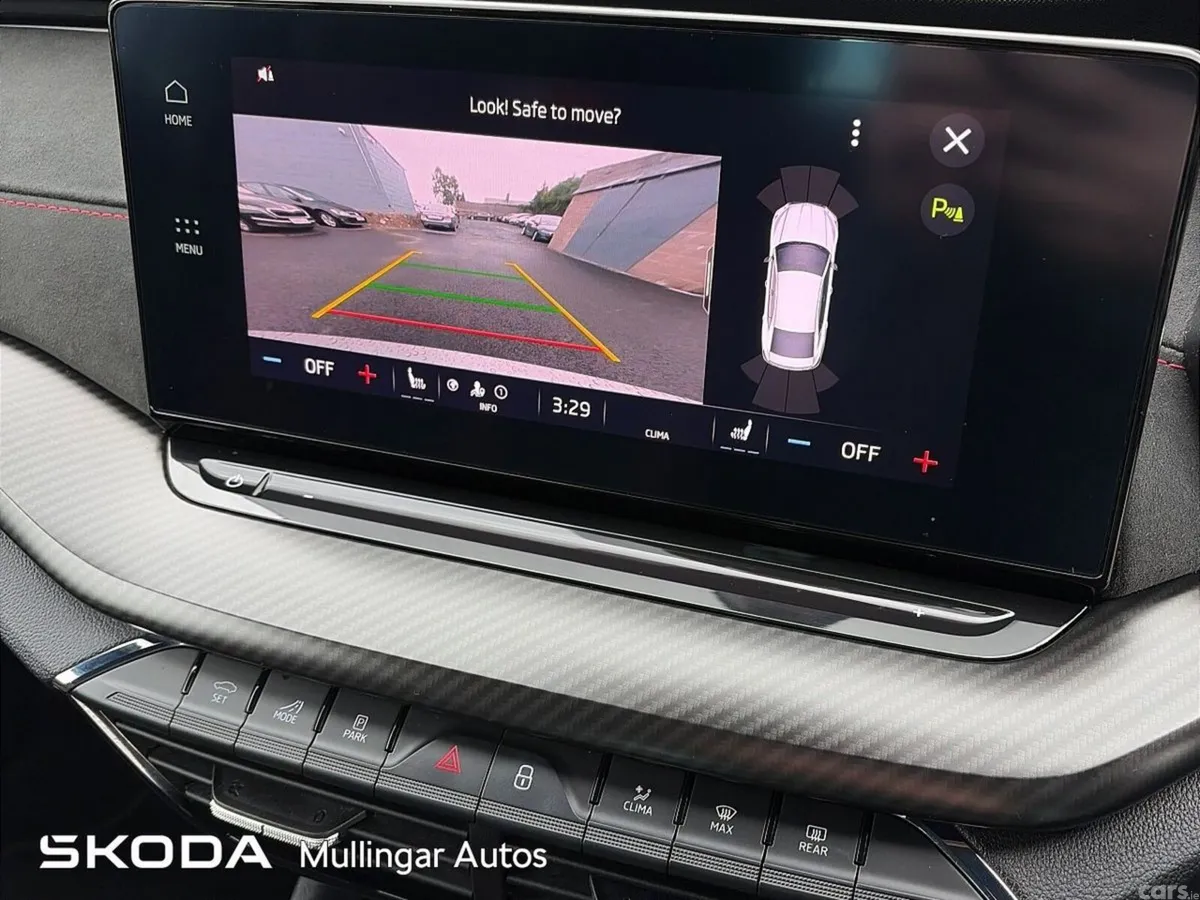 Skoda Octavia Saloon, Diesel, 2024, Grey
