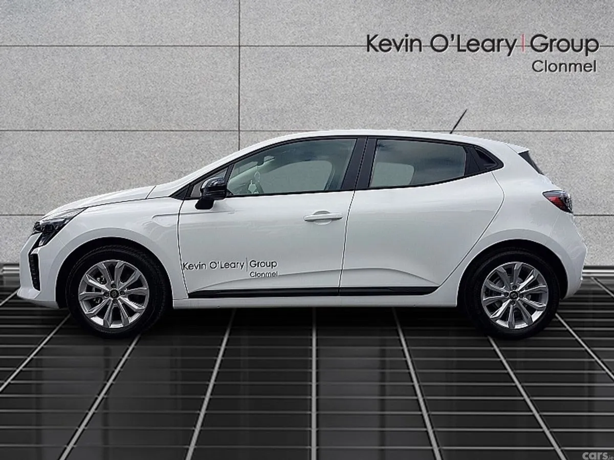 Renault Clio Hatchback, Petrol Hybrid, 2026, White