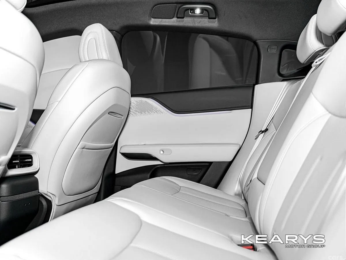 XPeng G6 SUV, Electric, 2026, White