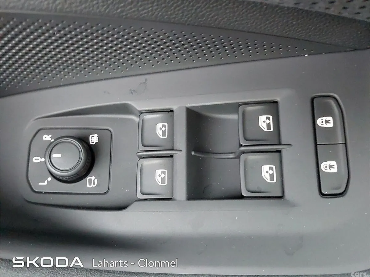 Skoda Superb Saloon, Diesel, 2026, Blue