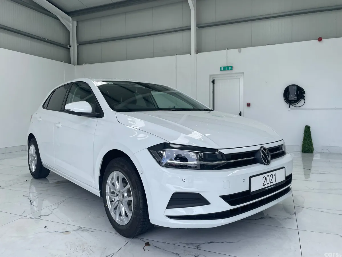 Volkswagen Polo Hatchback, Diesel, 2021, White