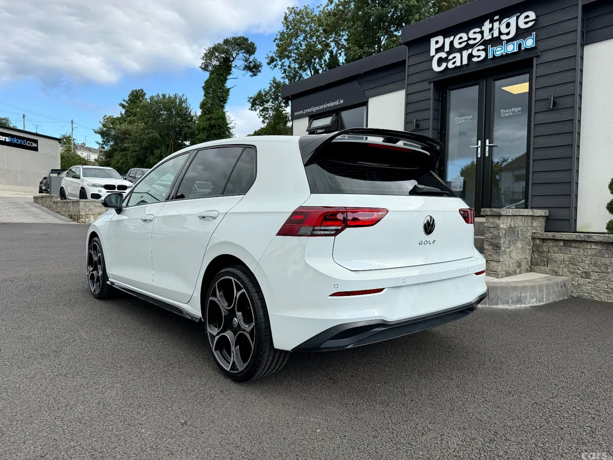 Volkswagen Golf Hatchback, Diesel, 2022, White