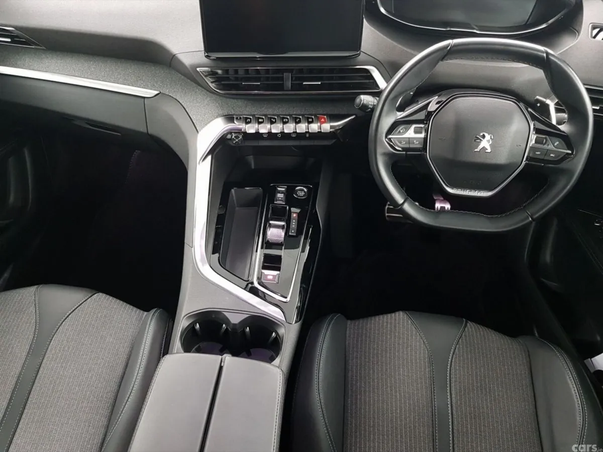 Peugeot 3008 MPV, Petrol Plug-in Hybrid, 2023, Blue
