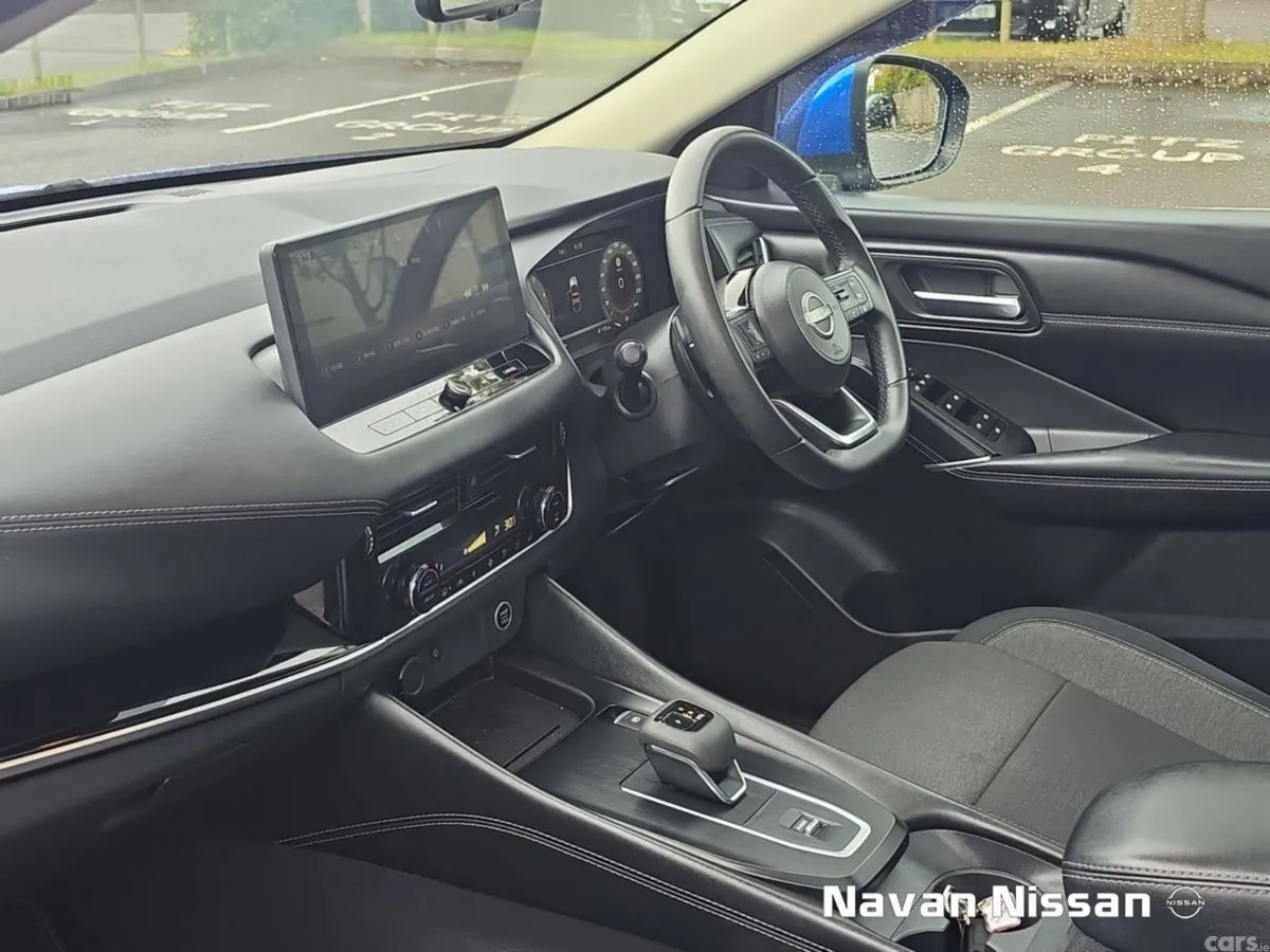 Nissan Qashqai MPV, Petrol Hybrid, 2024, Blue