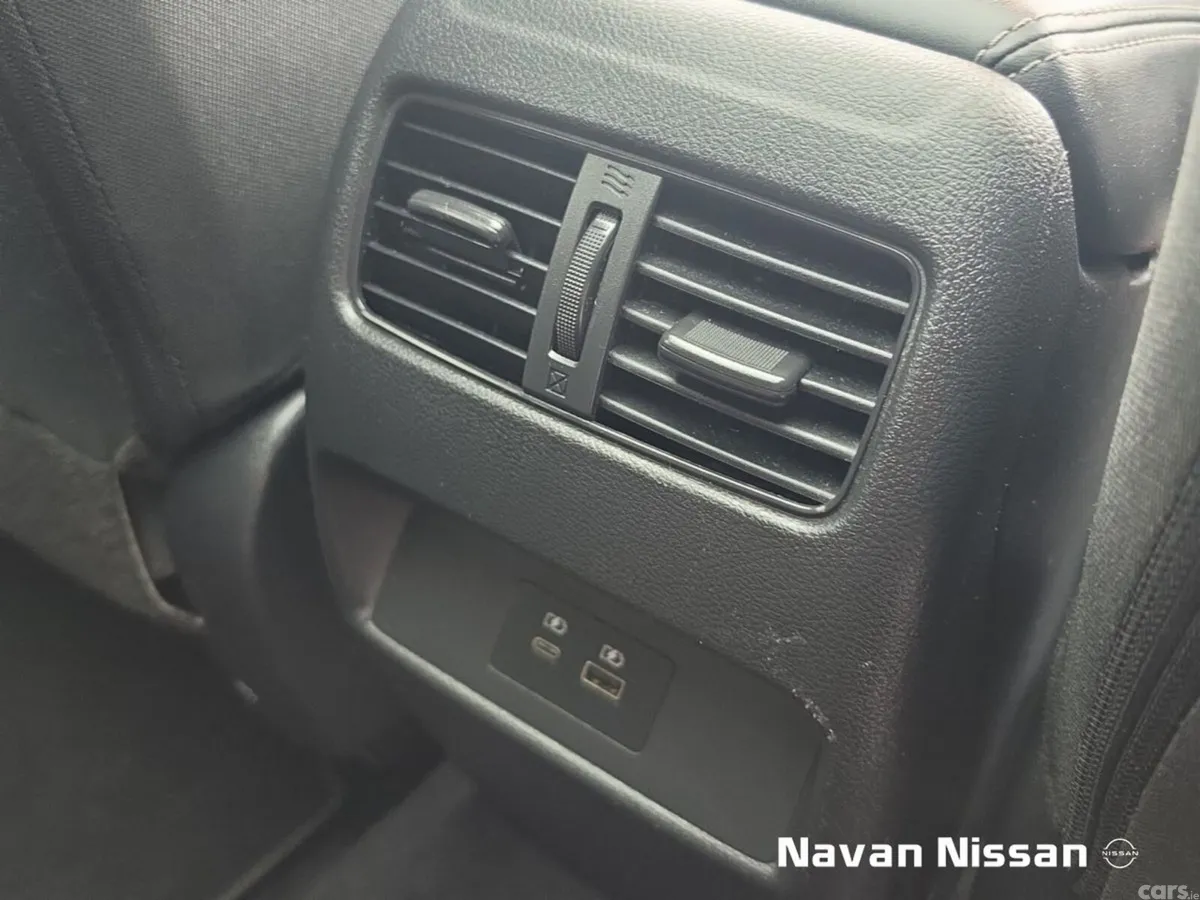 Nissan Qashqai MPV, Petrol Hybrid, 2024, Blue