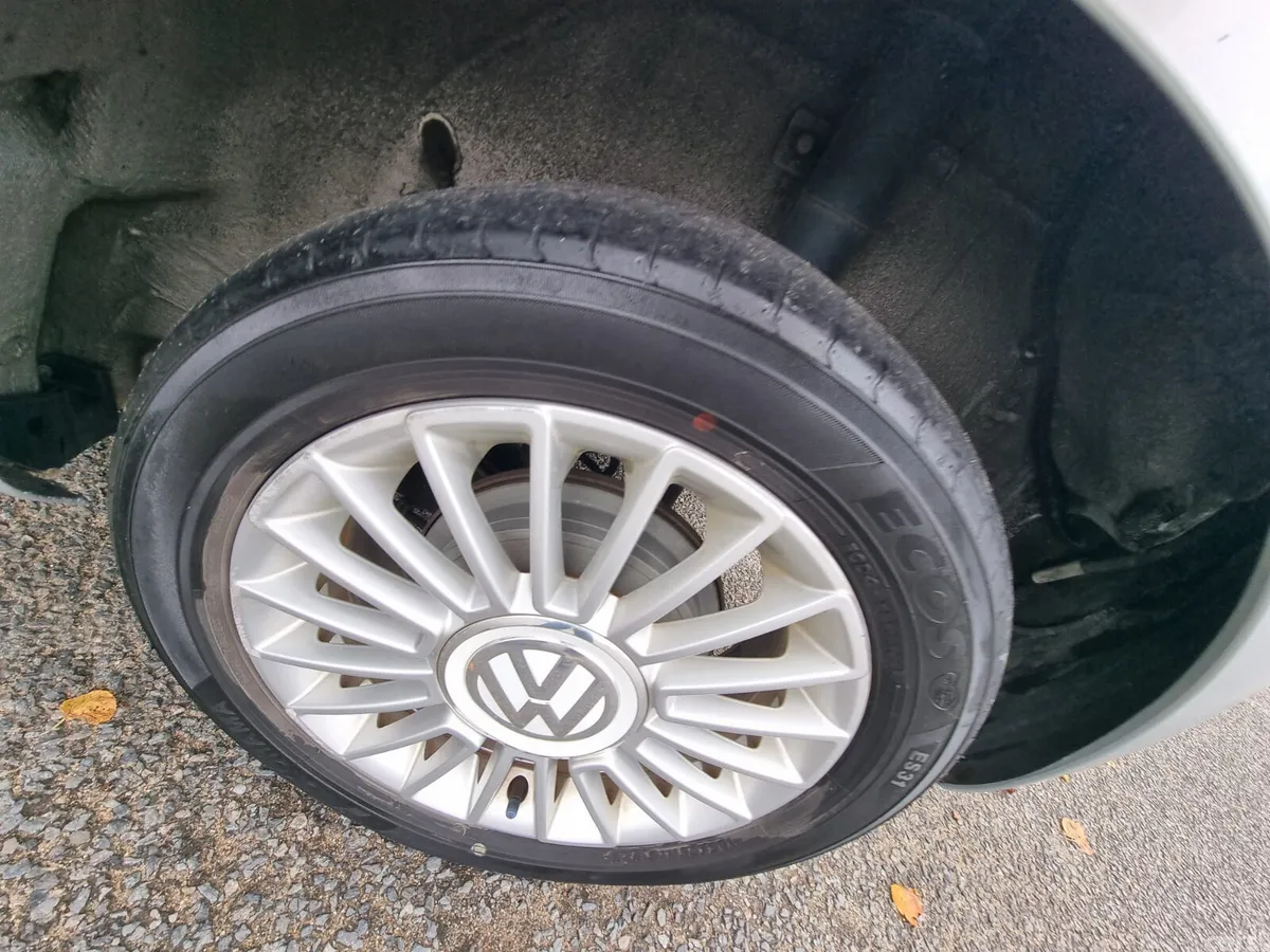 Volkswagen up! Hatchback, Petrol, 2012, Silver