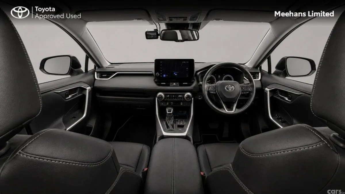 Toyota RAV4 SUV, Petrol Hybrid, 2024, White