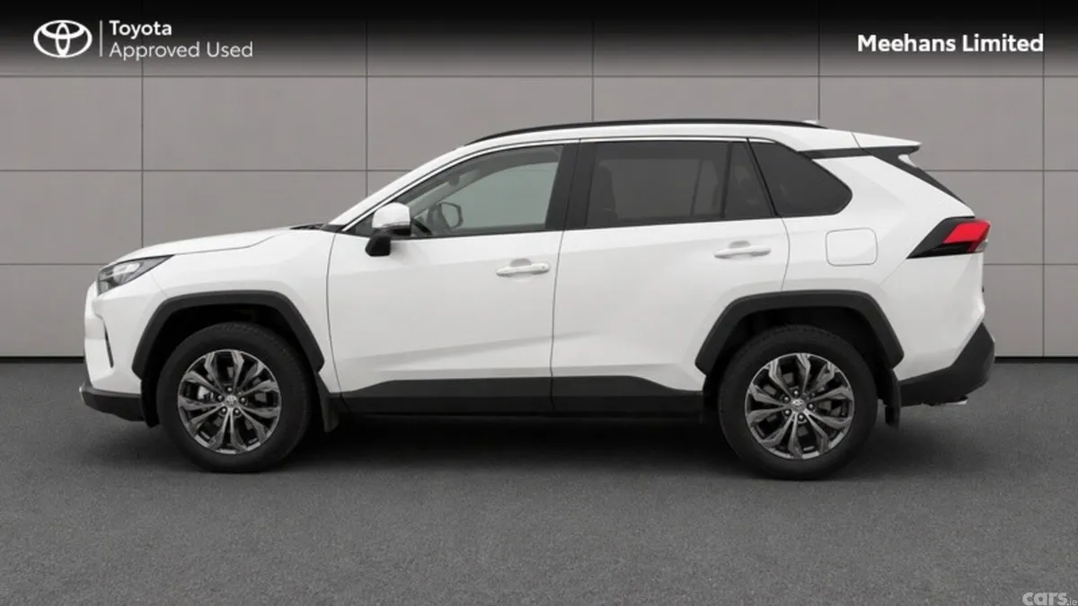 Toyota RAV4 SUV, Petrol Hybrid, 2024, White