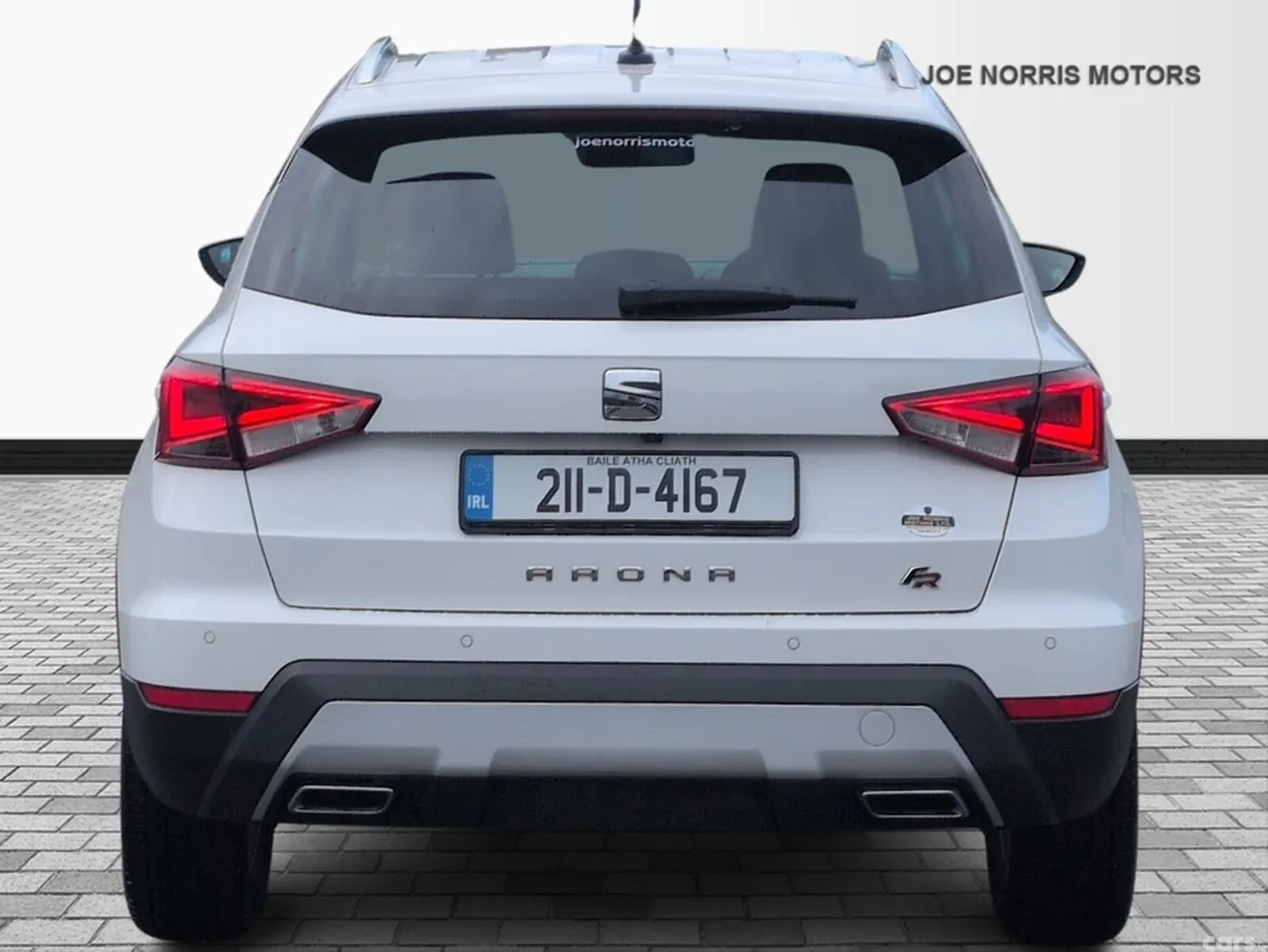 SEAT Arona Hatchback, Petrol, 2021, White