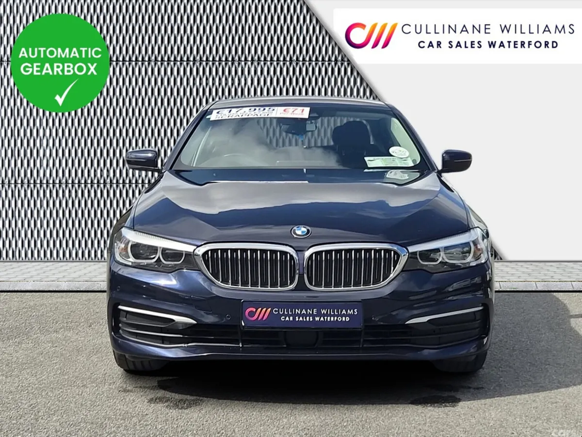 BMW 5-Series Saloon, Petrol Plug-in Hybrid, 2018, Blue