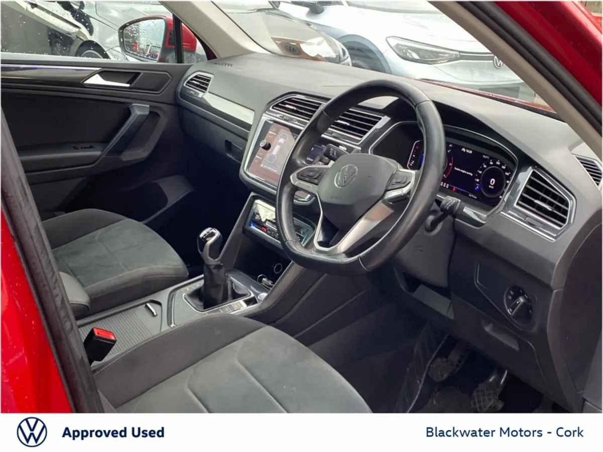 Volkswagen Tiguan SUV, Diesel, 2023, Red
