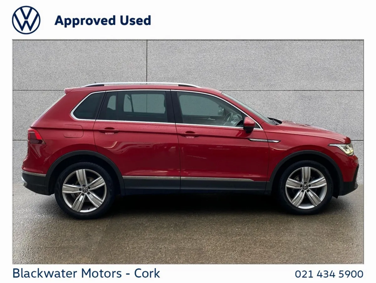Volkswagen Tiguan SUV, Diesel, 2023, Red