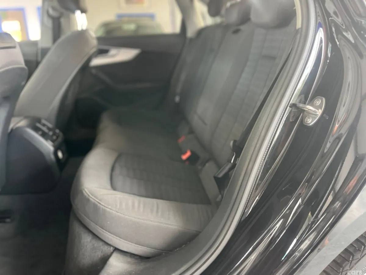 Audi A4 Saloon, Diesel, 2017, Black