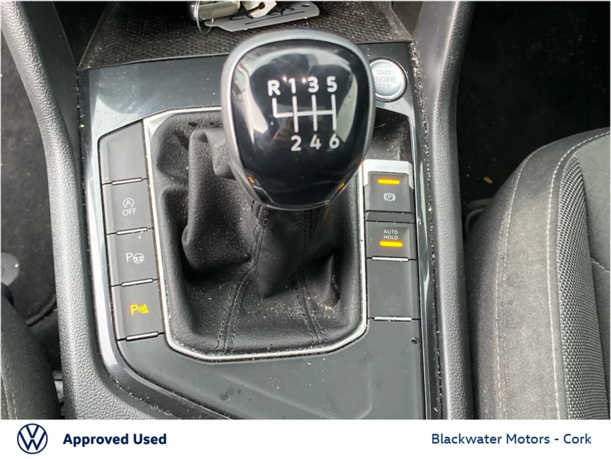 Volkswagen Tiguan SUV, Diesel, 2023, Red