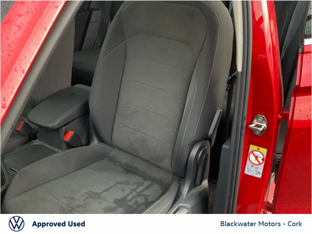 Volkswagen Tiguan SUV, Diesel, 2023, Red