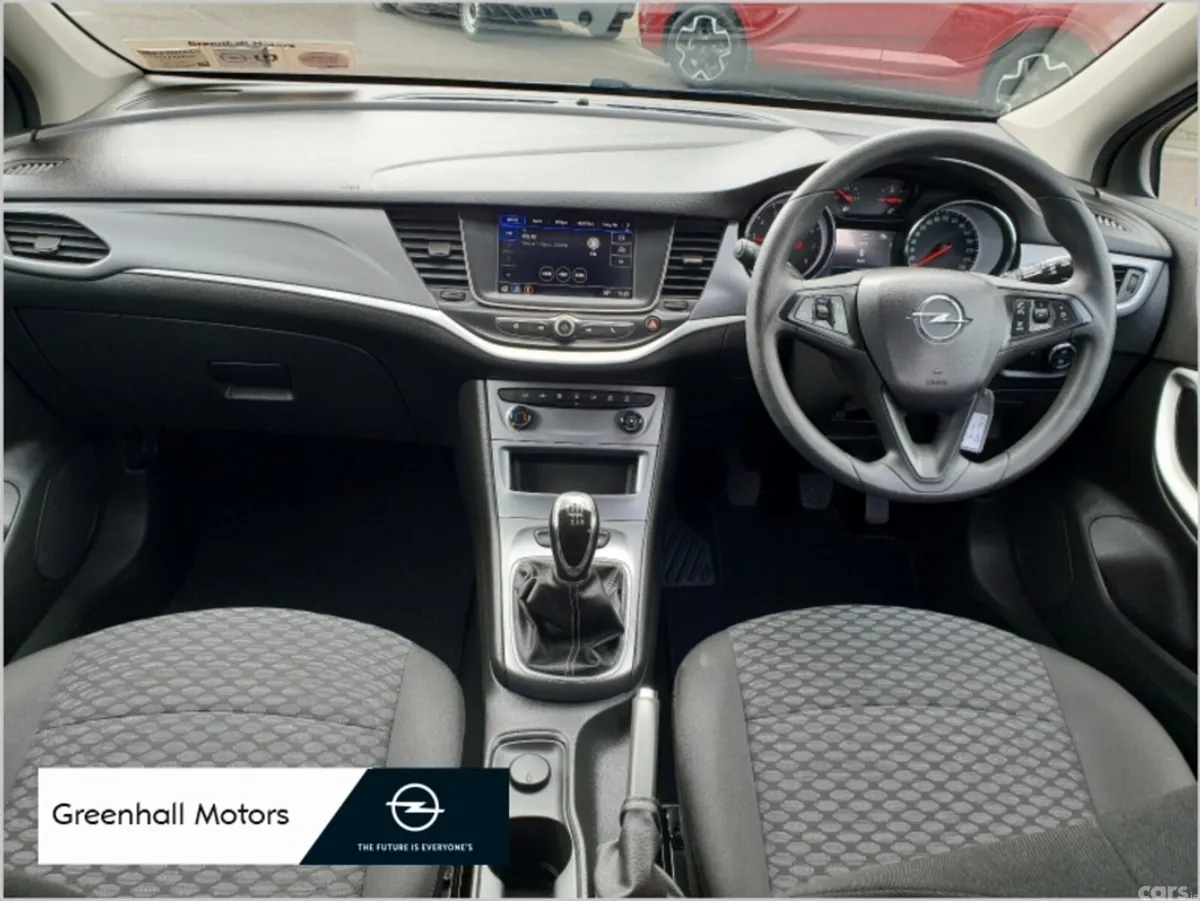 Opel Astra Hatchback, Petrol, 2021, Grey