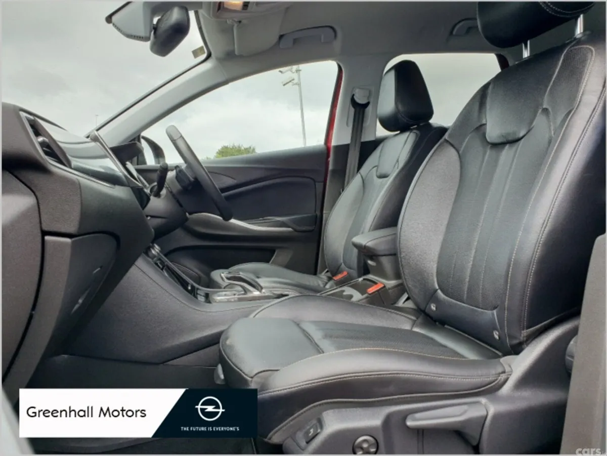 Opel Grandland MPV, Petrol, 2023, Red