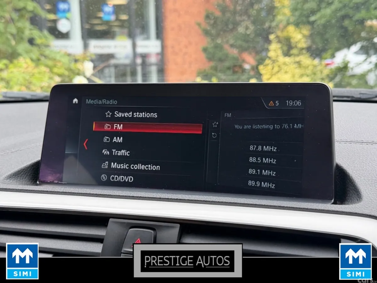 BMW 1-Series Hatchback, Diesel, 2018, Blue