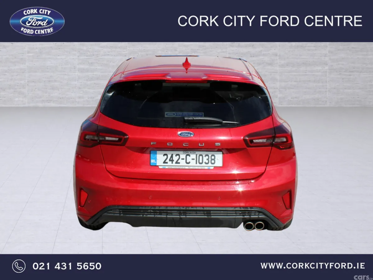 Ford Focus Hatchback, Petrol Hybrid, 2024, Red