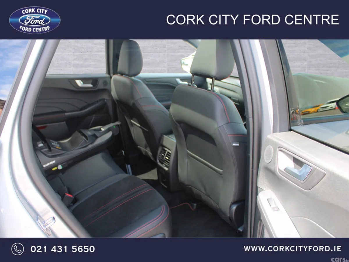 Ford Kuga MPV, Petrol Plug-in Hybrid, 2026, Grey