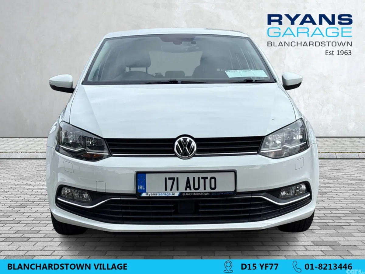 Volkswagen Polo Hatchback, Petrol, 2017, White
