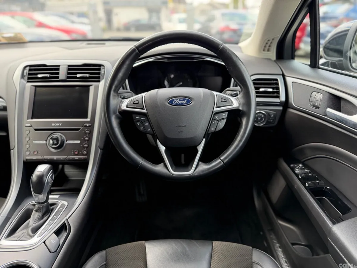 Ford Mondeo Hatchback, Petrol Hybrid, 2019, Black