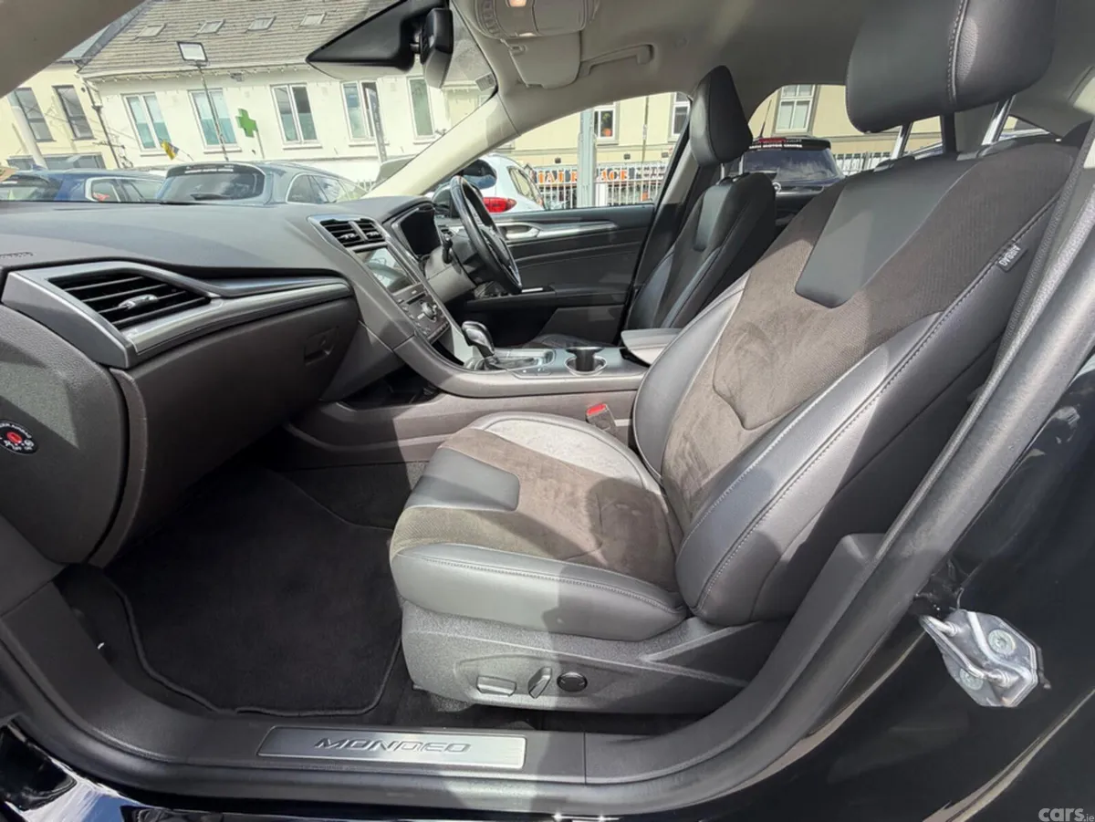 Ford Mondeo Hatchback, Petrol Hybrid, 2019, Black