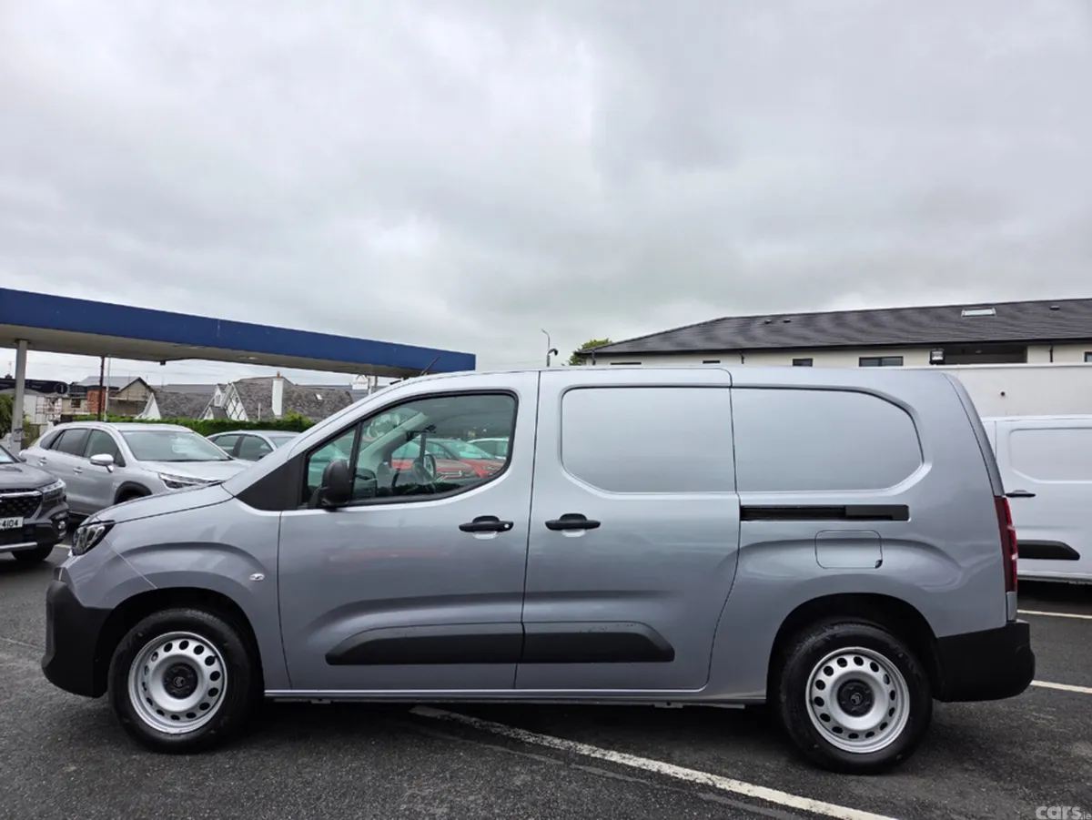 Citroen Berlingo Van, Diesel, 2026, Grey