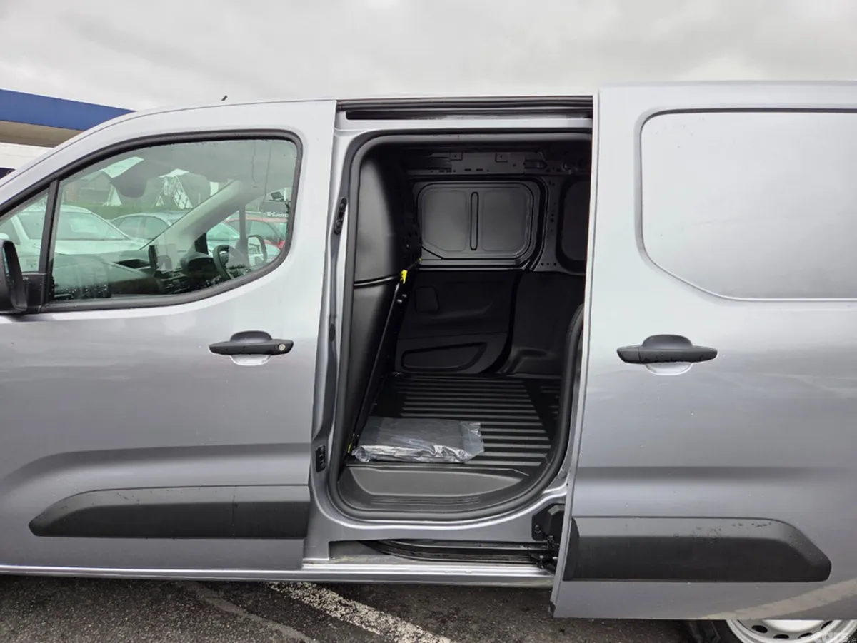 Citroen Berlingo Van, Diesel, 2026, Grey