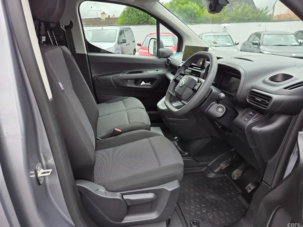 Citroen Berlingo Van, Diesel, 2026, Grey
