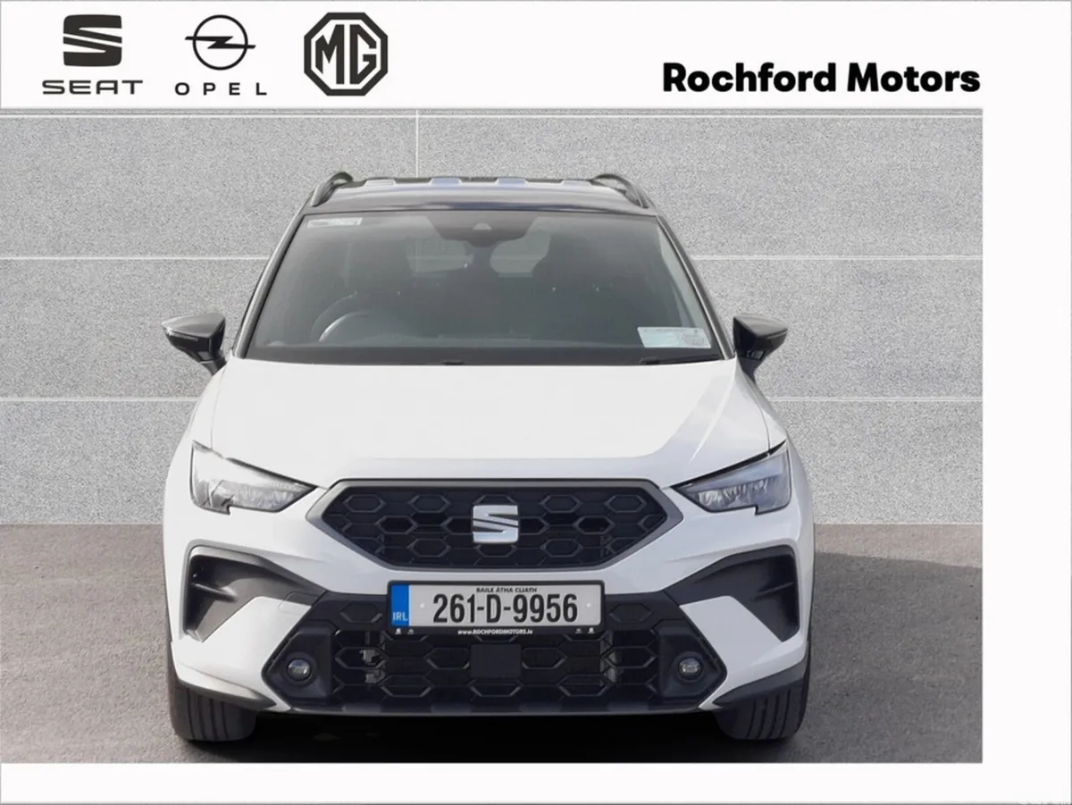 SEAT Arona Hatchback, Petrol, 2026, White