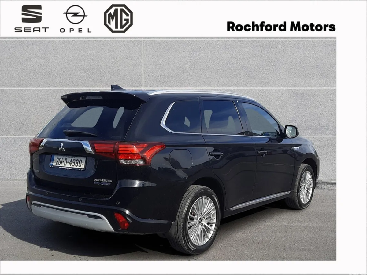 Mitsubishi Outlander Estate, Petrol Plug-in Hybrid, 2020, Black