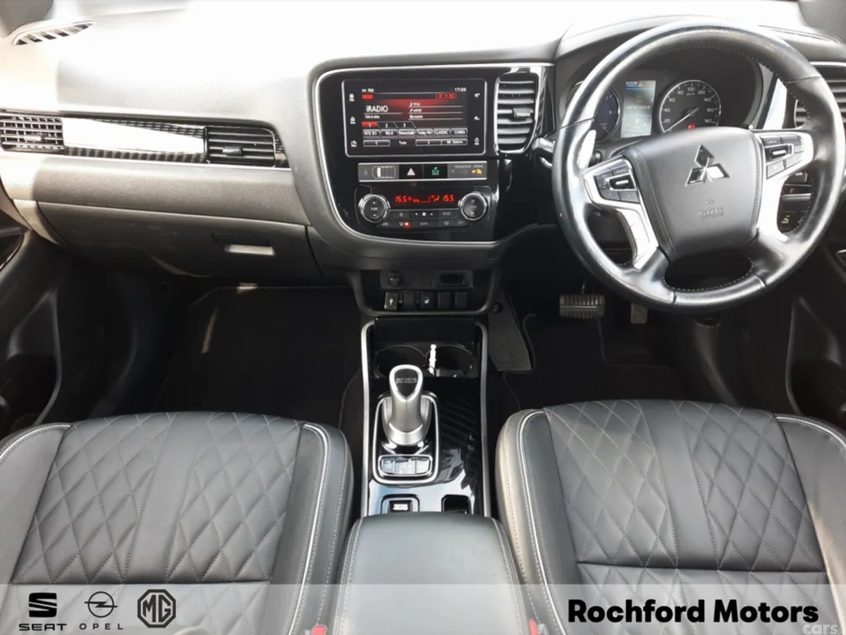 Mitsubishi Outlander Estate, Petrol Plug-in Hybrid, 2020, Black