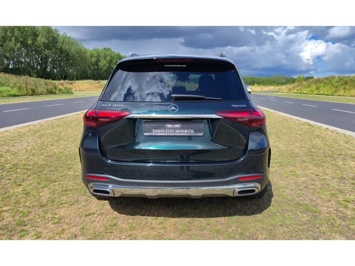 Mercedes-Benz GLE SUV, Petrol Plug-in Hybrid, 2024, Green