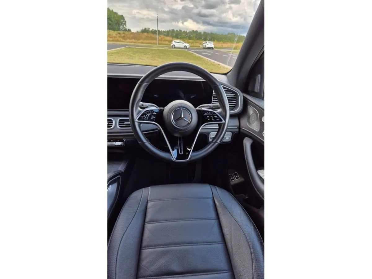 Mercedes-Benz GLE SUV, Petrol Plug-in Hybrid, 2024, Green