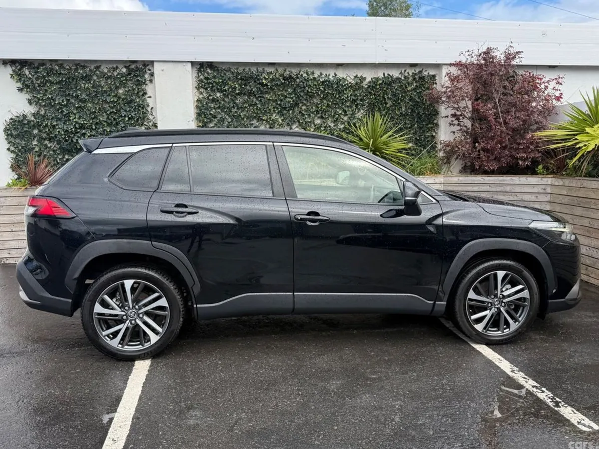 Toyota Corolla Cross SUV, Petrol Hybrid, 2023, Black