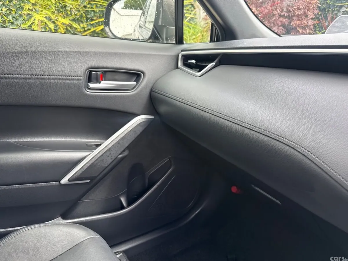 Toyota Corolla Cross SUV, Petrol Hybrid, 2023, Black